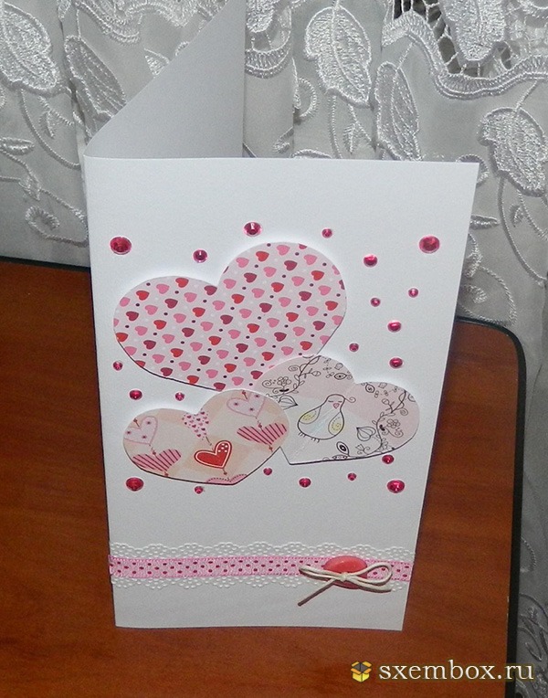 нежная поздравительная открытка ко Дню Влюбленных готова