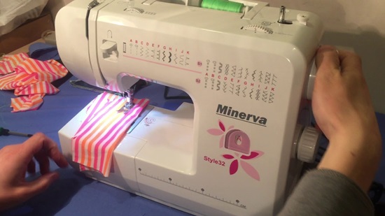 Швейная машинка Минерва фото